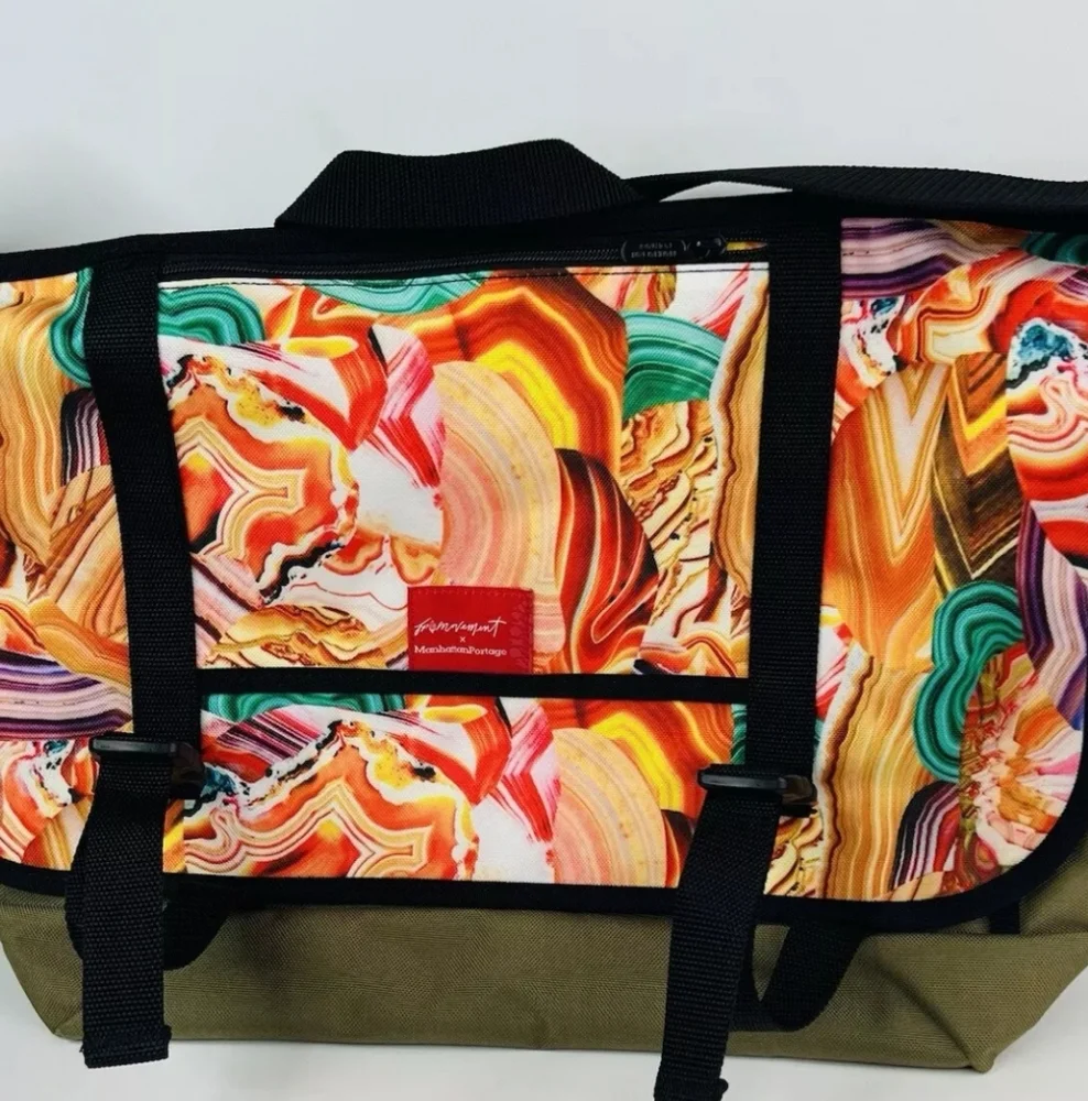 Free People Movement x‎ ( Manhattan Portage) NWOT